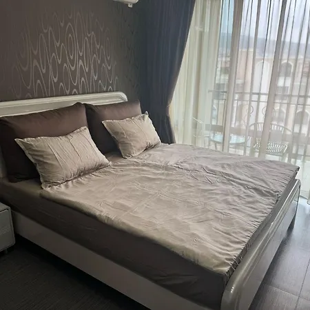 Lovely With Sea View Grand شقة سفيتي فلاس
